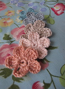 Little_Treasures_Forget_me_not_-__a_flower_pattern__-_Mozilla_Firefox_12132012_70015_PM_medium